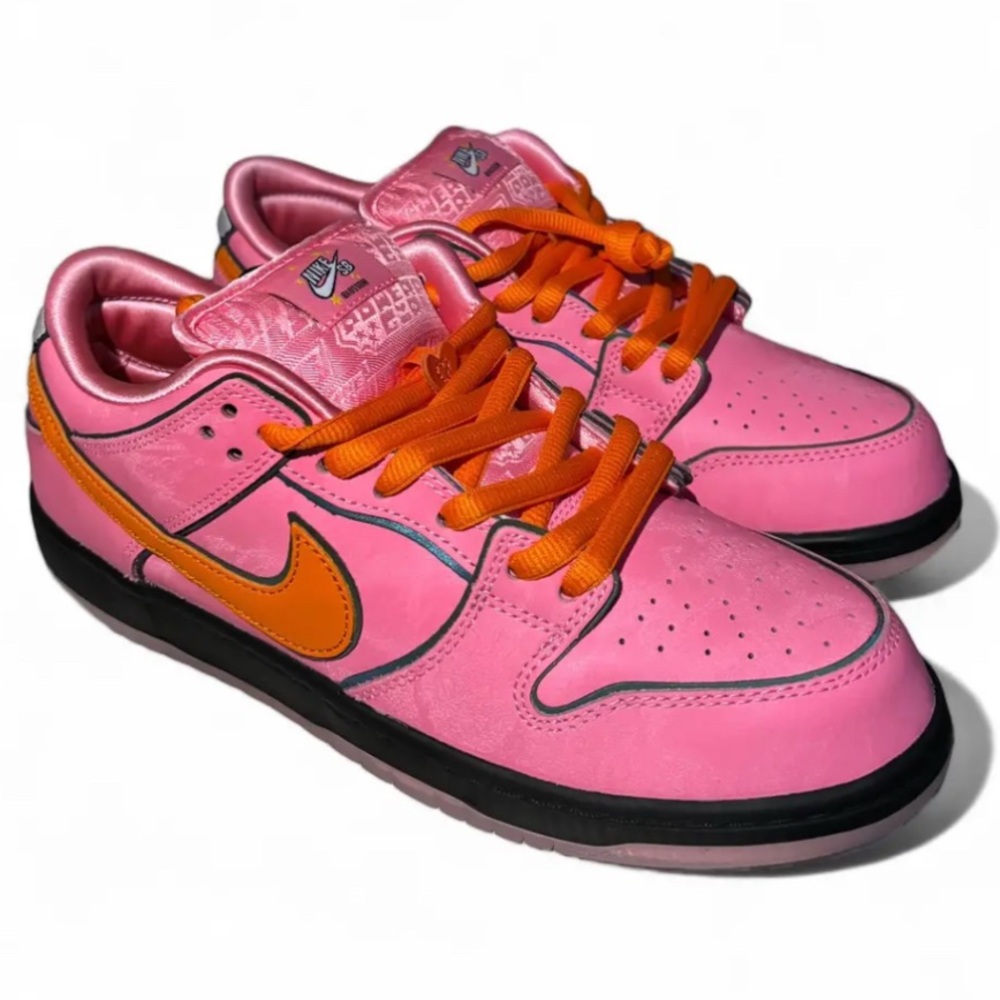 Nike SB Dunk Low Pro QS x The Powerpuff Girls Blossom FD2631-600